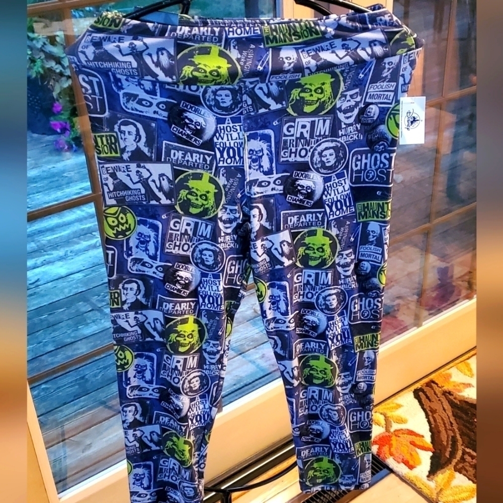Disney Parks Haunted Mansion 3/4 Capri Sz.‎ XS Legging NWT